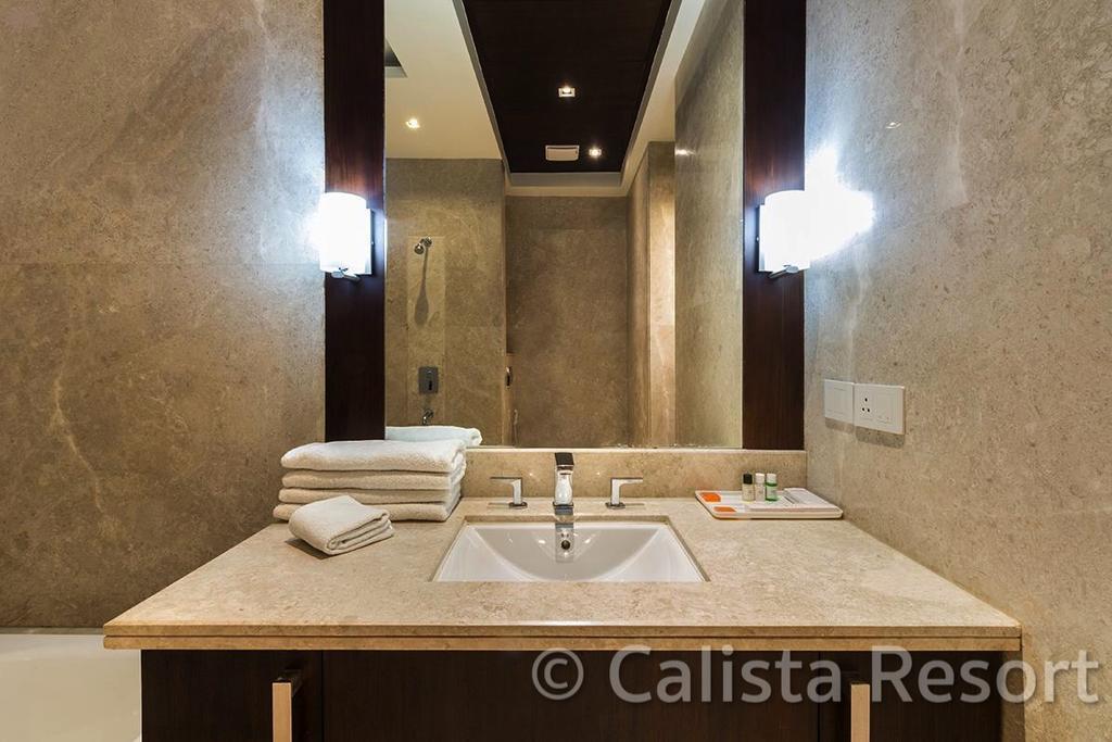 Calista Resort Delhi  Exterior photo